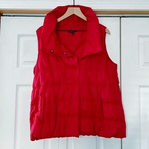 Eileen Fisher Red Puffer Vest Medium